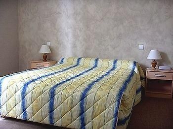 Auberge De La Tour Mennetou-sur-Cher Экстерьер фото